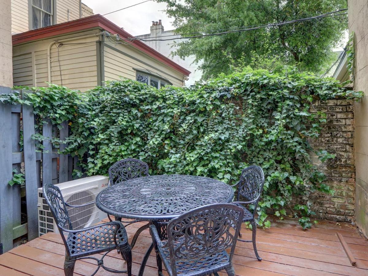 Villa Liberty Street Retreat Savannah Exterior foto